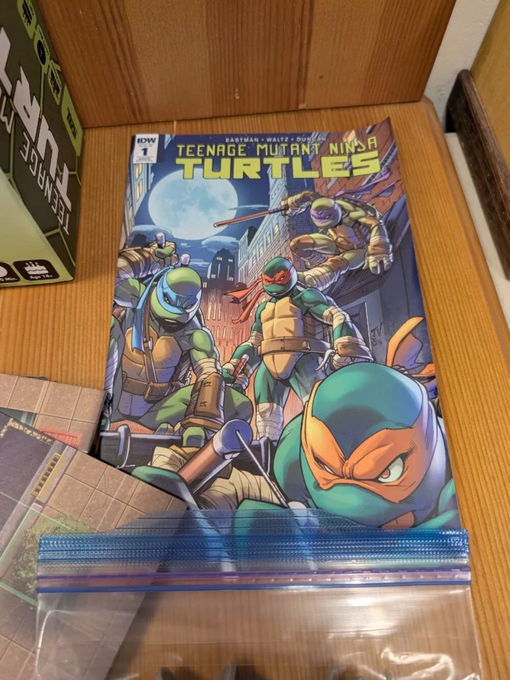 Teenage Mutant Ninja Turtles: Shadows Of The Past Board Game IDW Games ***READ**